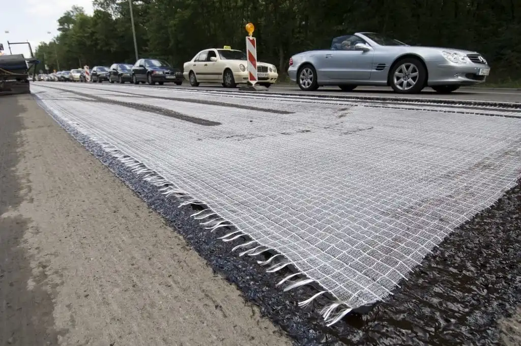 Zusammengesetztes Biaksial-Glasfaser-Geogrid mit Geotextil für Bodenverstärkung/Straßenbaumaterial Geocompos 8