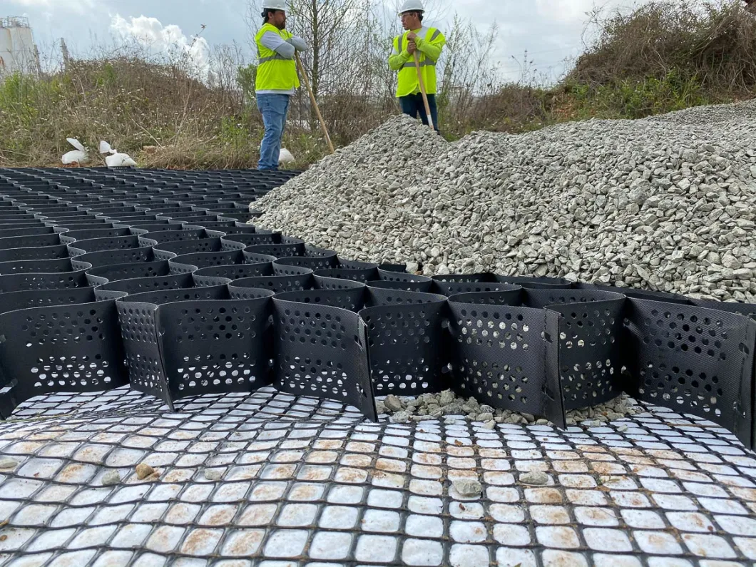 HDPE Gravel Grid Material System Anfahrt Textured Geocell Für Straßenverstärkung Grünnetz Pflastern 0