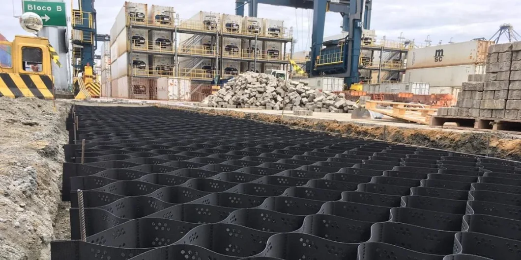 HDPE Gravel Grid Material System Anfahrt Textured Geocell Für Straßenverstärkung Grünnetz Pflastern 11