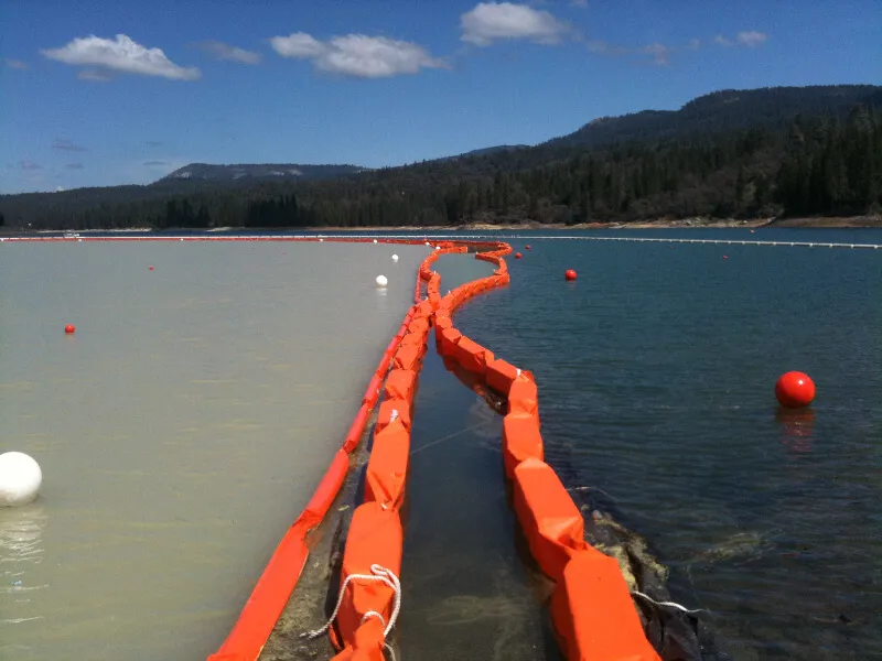 Durchlässige Wasser-Floating Silt Vorhang für Wasserumgebungen Öko-freundliche Ölvergießen Boom PVC Floating Silt Vorhang 11