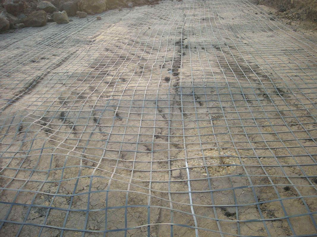 HAUSTIER Zweiwegausdehnung, die zweiachsigen integralen Geogrid-Produkt-Verteiler schweißt
