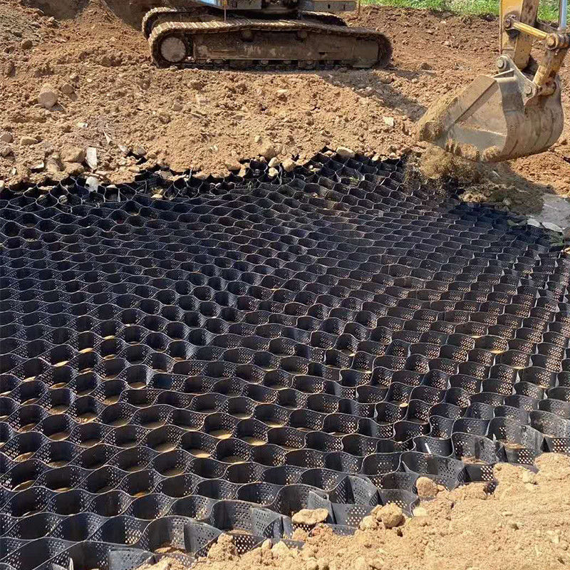 Korrosionsbeständige 50-mm-HDPE-Geozelle zur Bodenverstärkung von Straßenhügeln