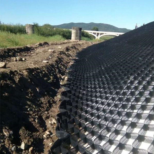 Textured Glatte Kunststoff HDPE Geocell 1,1 mm bis 1,8 mm Dicke für die Autobahn