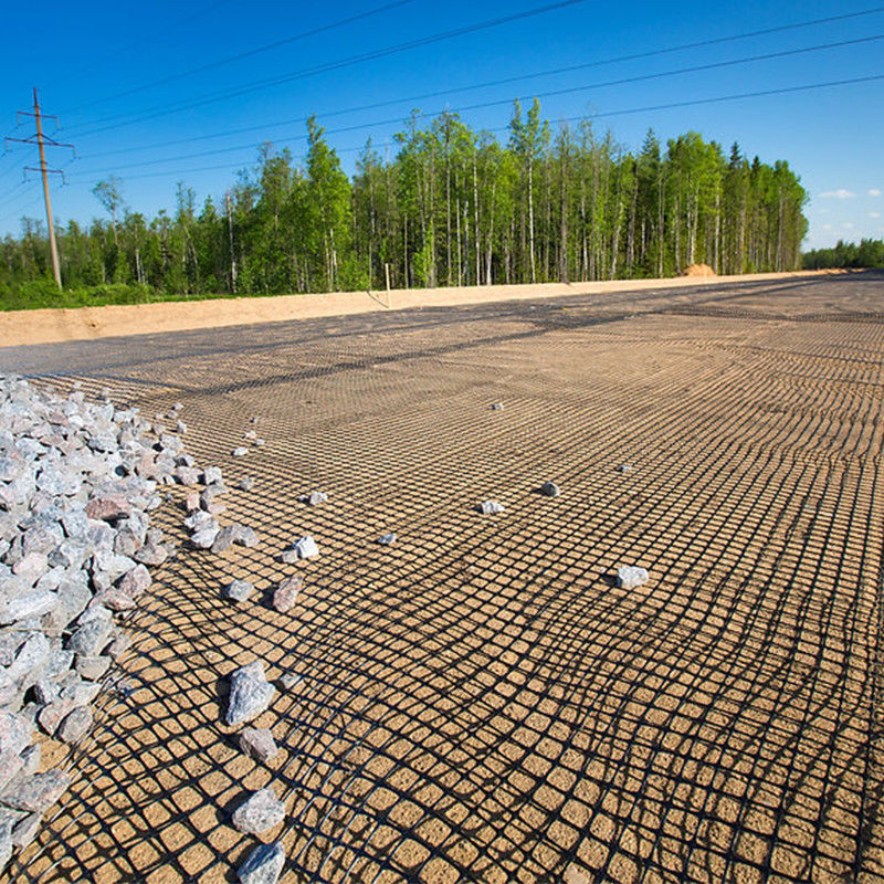 Feuerretardant PP Biaxial Geogrid für Kohlebergwerke Entzündungshemmende / Extrudierte PP Biaxial Plastik Geogrid für Bodenstabilisatoren