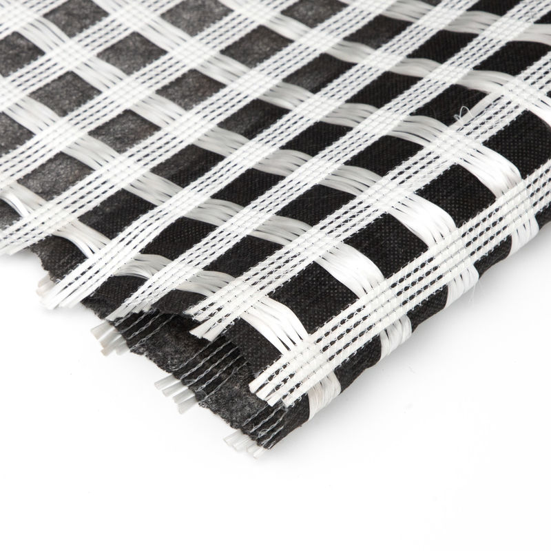 Zusammengesetztes Biaksial-Glasfaser-Geogrid mit Geotextil für Bodenverstärkung/Straßenbaumaterial Geocompos
