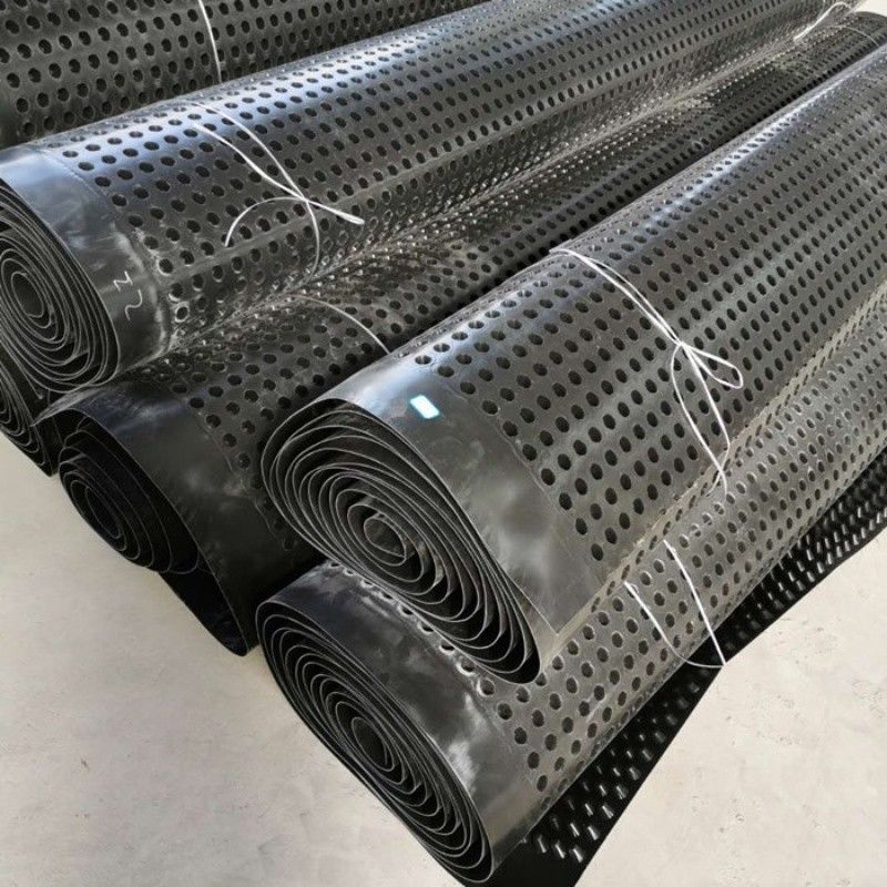 Projekt zur Vergrößerung der Abwassermembran mit Grübchen PVC Perforierter Abwasserbrett Grundarbeiten Wasserlösung Wasserlösung