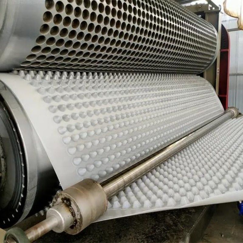 Projekt zur Vergrößerung der Abwassermembran mit Grübchen PVC Perforierter Abwasserbrett Grundarbeiten Wasserlösung Wasserlösung