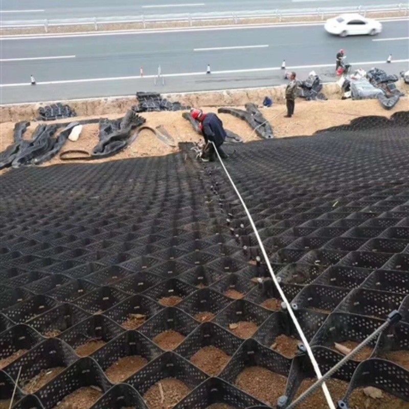 Hohe Honighals-Schwarze HDPE Geocell Verstärkung Auffahrt für Straßen Kies Stabilisator Gitter Stützwand Damm