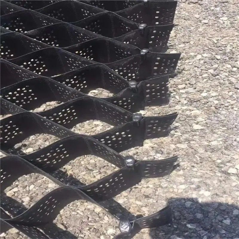 Hohe Honighals-Schwarze HDPE Geocell Verstärkung Auffahrt für Straßen Kies Stabilisator Gitter Stützwand Damm