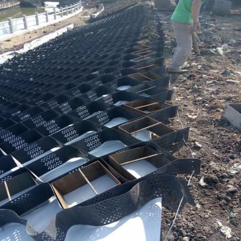 250mm 75mm 100mm 150mm Hdpe Geocell Hochtextured HDPE Honiggewirbelter Kiesgitter Kunststoff Geocell Direktpreis