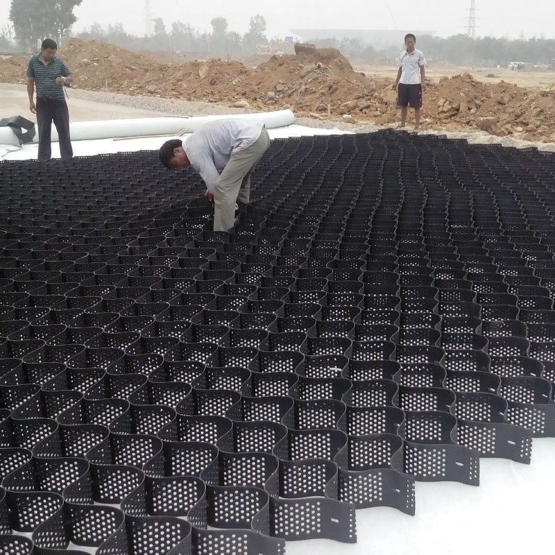 250mm 75mm 100mm 150mm Hdpe Geocell Hochtextured HDPE Honiggewirbelter Kiesgitter Kunststoff Geocell Direktpreis