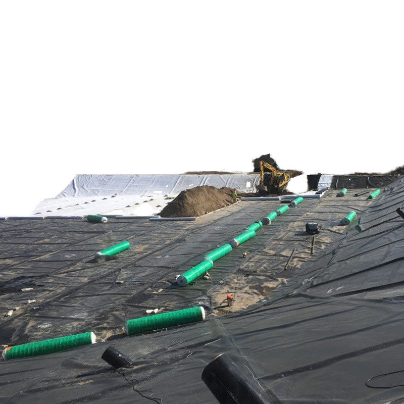 Hochdichte Polyethylen (HDPE) Geomembranen Schwarze UV-beständige Auskleidungen Polyethylen-Teichverkleidung für die Deponierung 1,5 mm Dicke Geomembran 500 N Zugfestigkeit