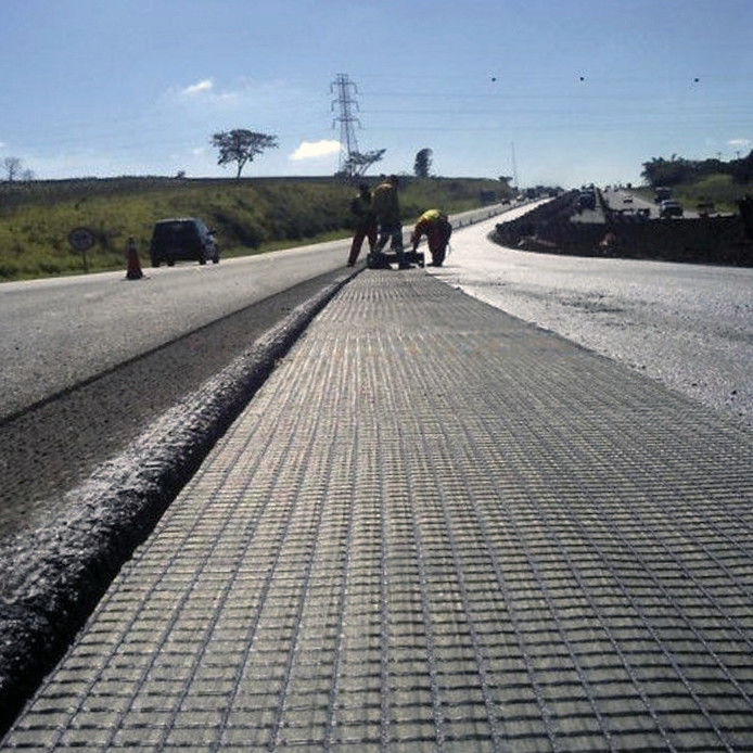 Biaksial-Plastik-Geogrid zur Bodenverstärkung, hohe Zugfestigkeit PP/PET-Geogrid,Balck 30kN/m, Stabilisierungsnetz für die Straßenbasis