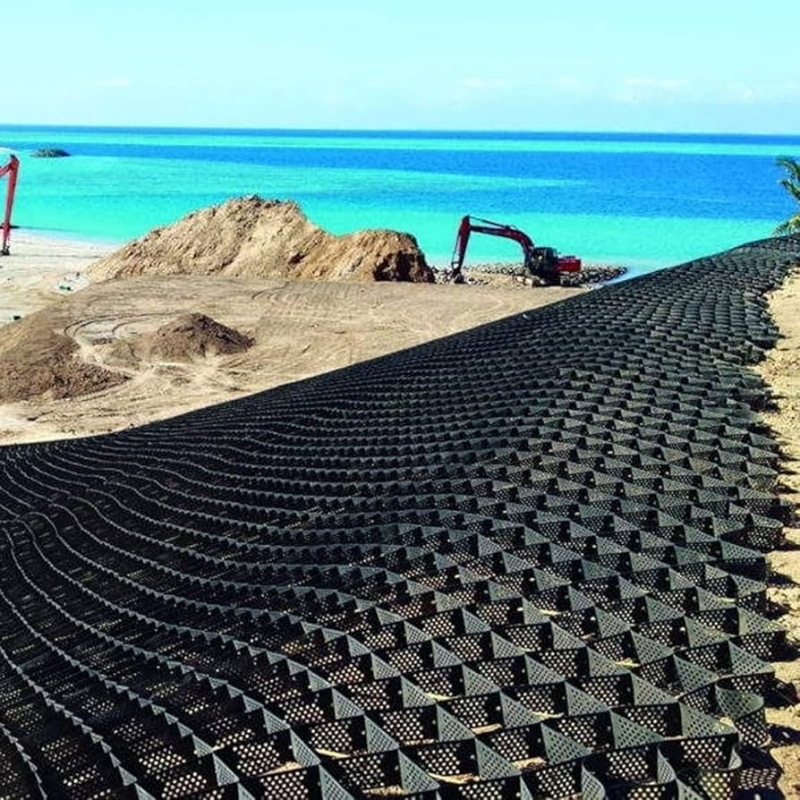 Strukturiert mit Löchern HDPE Geozelle Hochzellulares Einschränkungssystem Wabenförmige HDPE Geozelle für Straßenfundament Böschungsschutz Parkplatz Einfahrt Stützmauer