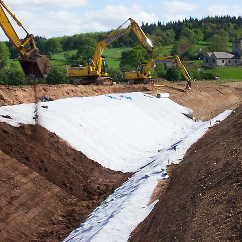 Pet/PP Spinnvlies-Geotextil für Stauseen, künstliche Seen, Absetzteiche, Deponien, Filtration, Isolation
