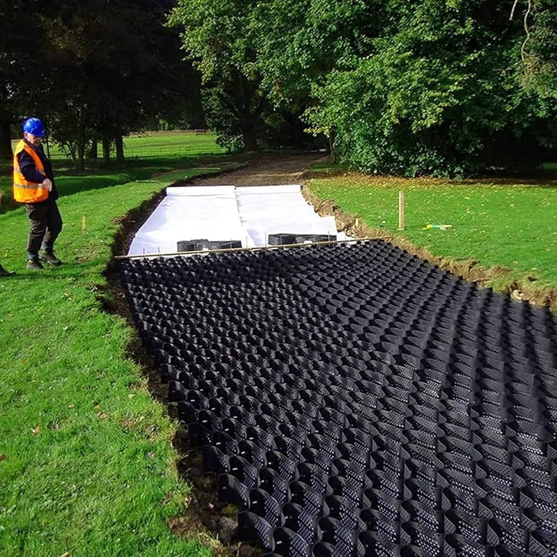 Langlebige HDPE-Geozellen Glatte Oberfläche HDPE-Geozelle für Auffahrten Erosionskontrolle für Hänge Stützwand