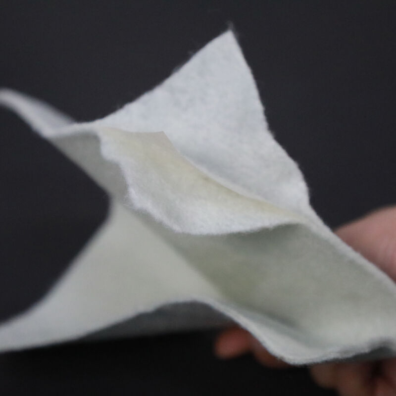 Hochleistungs-Polyethylen-Verbundgeomembran-Teichfolie mit ausgezeichneter Undurchlässigkeit in Wasserbauprojekten